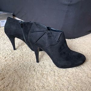 IMPO Patricia Heeled Ankle Boots